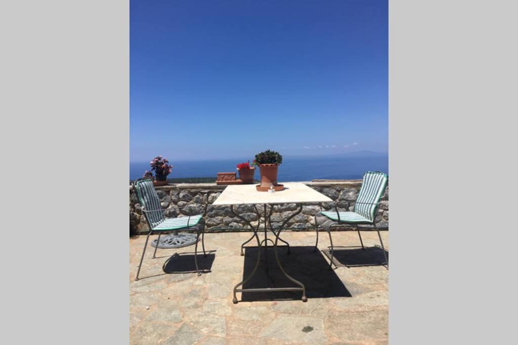 Πύργος Παραδοσιακός Με Μαγευτική Θέα - Villa Traditional Tower With Amazing Sea View Ареополі Екстер'єр фото
